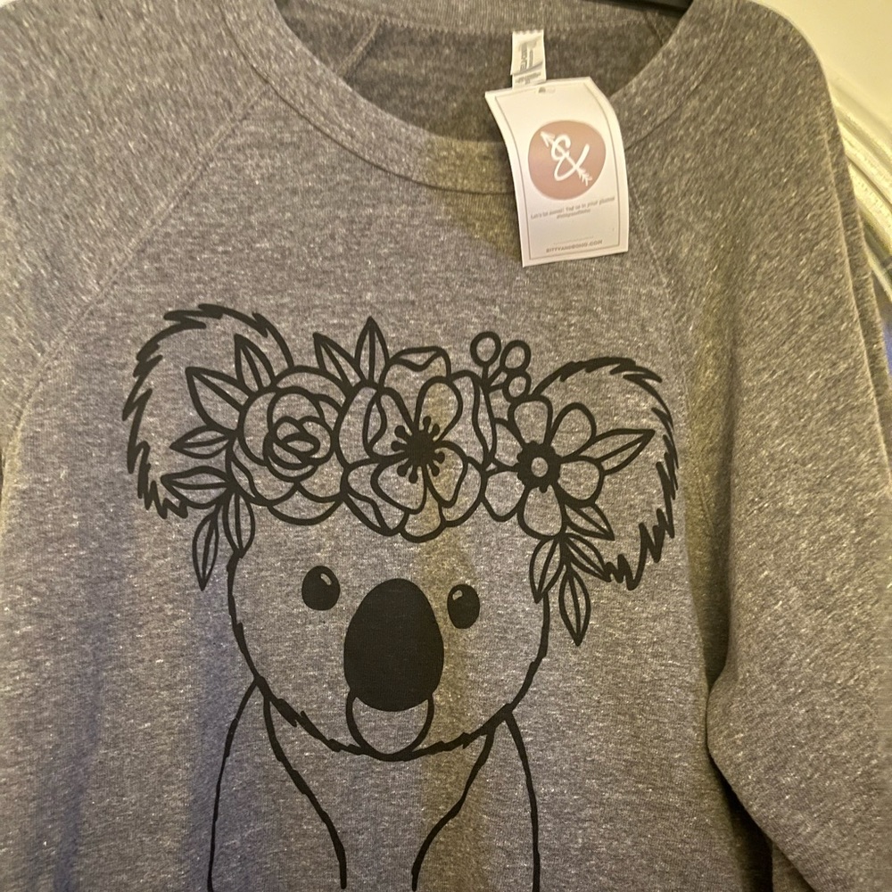 Grey koala sweatshirt xl nwt very soft bitty + boho boutique
